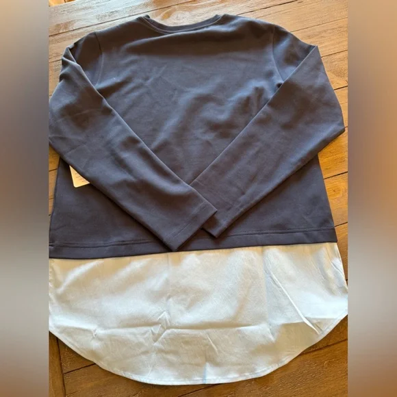 NWT Athleta Gallery Top 2.0 - ladies small - Picture 2 of 8